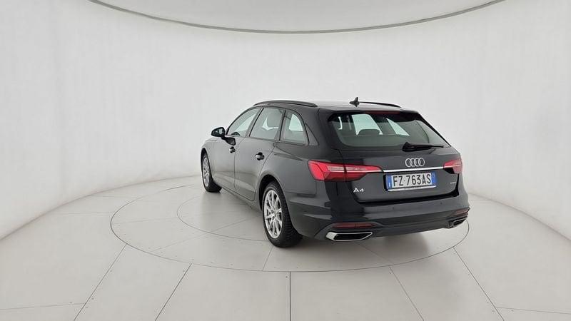 Audi A4 Avant 40 TDI quattro S tronic Business