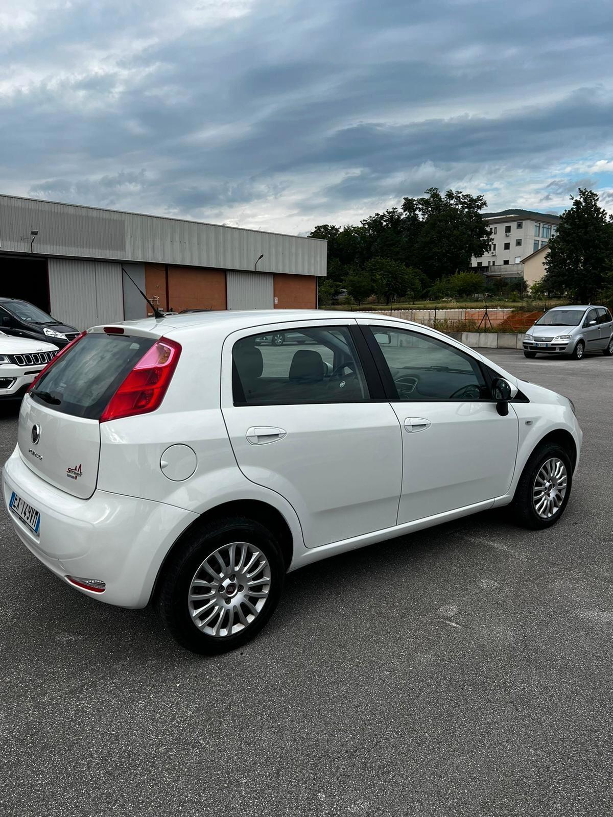Fiat Punto 1.4 8V 5 porte Natural Power Street