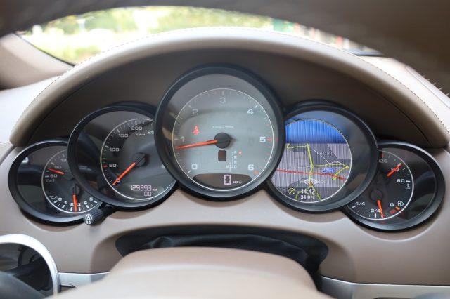PORSCHE Cayenne 4.0 S Diesel 21" Panorama SOSPENSIONI UniPropietar