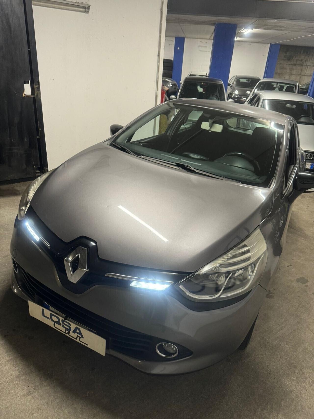 Renault Clio 1.5 dCi 8V 75CV 2013 TAGLIANDO COMPRESO!!!!