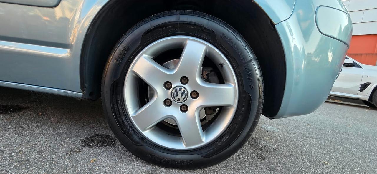 Volkswagen Multivan 2.5 TDI/174CV Highline