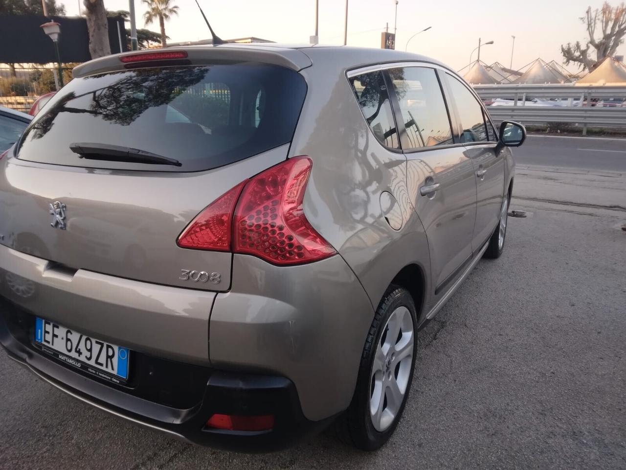 Peugeot 3008 1.6 HDi 110CV Premium 2010