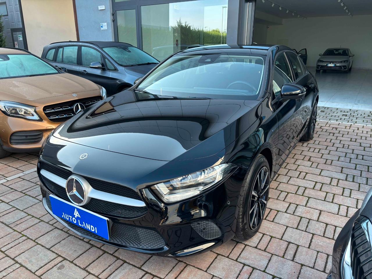 Mercedes-benz A 250 e Automatic EQ-Power Business