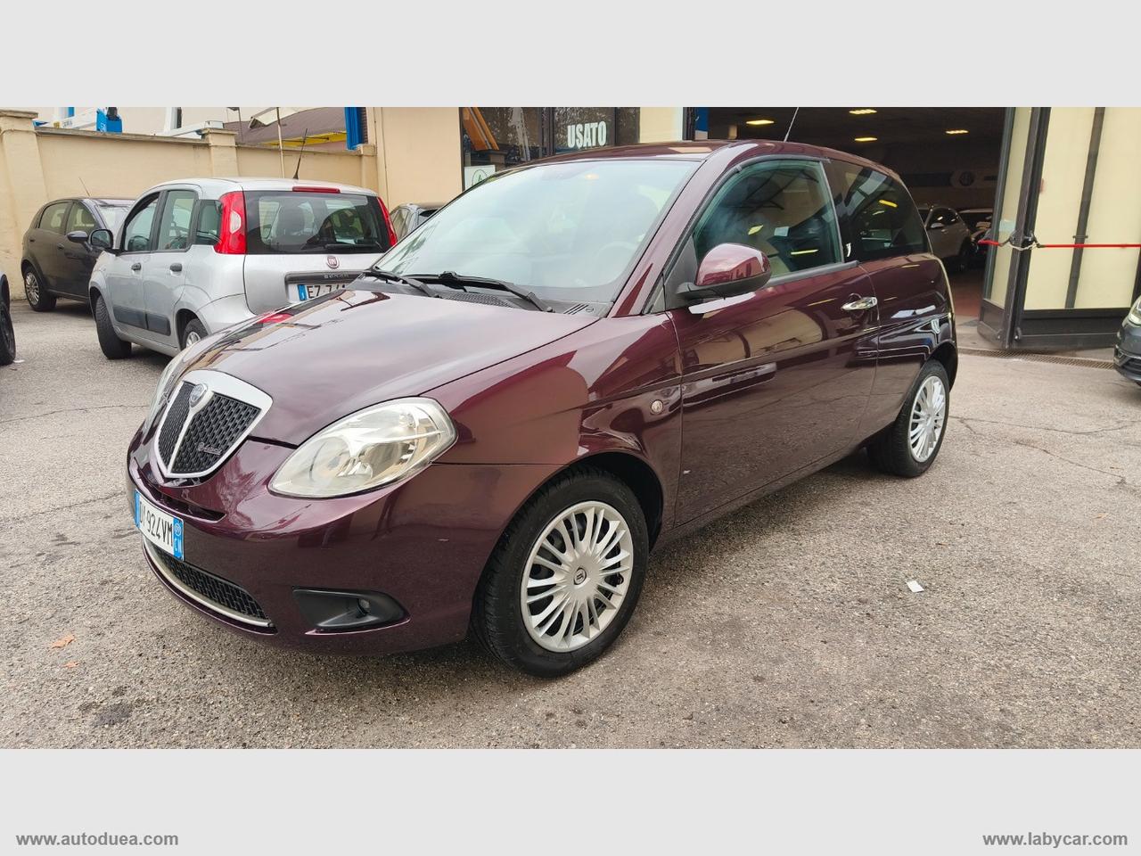 LANCIA Ypsilon 1.2 Oro OK NEOPATENTATI