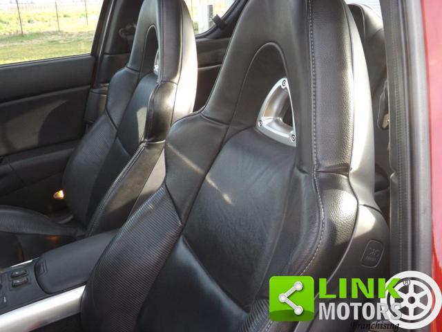 MAZDA RX-8 1.3 anno 2005 dispone di CRS ben tenuta