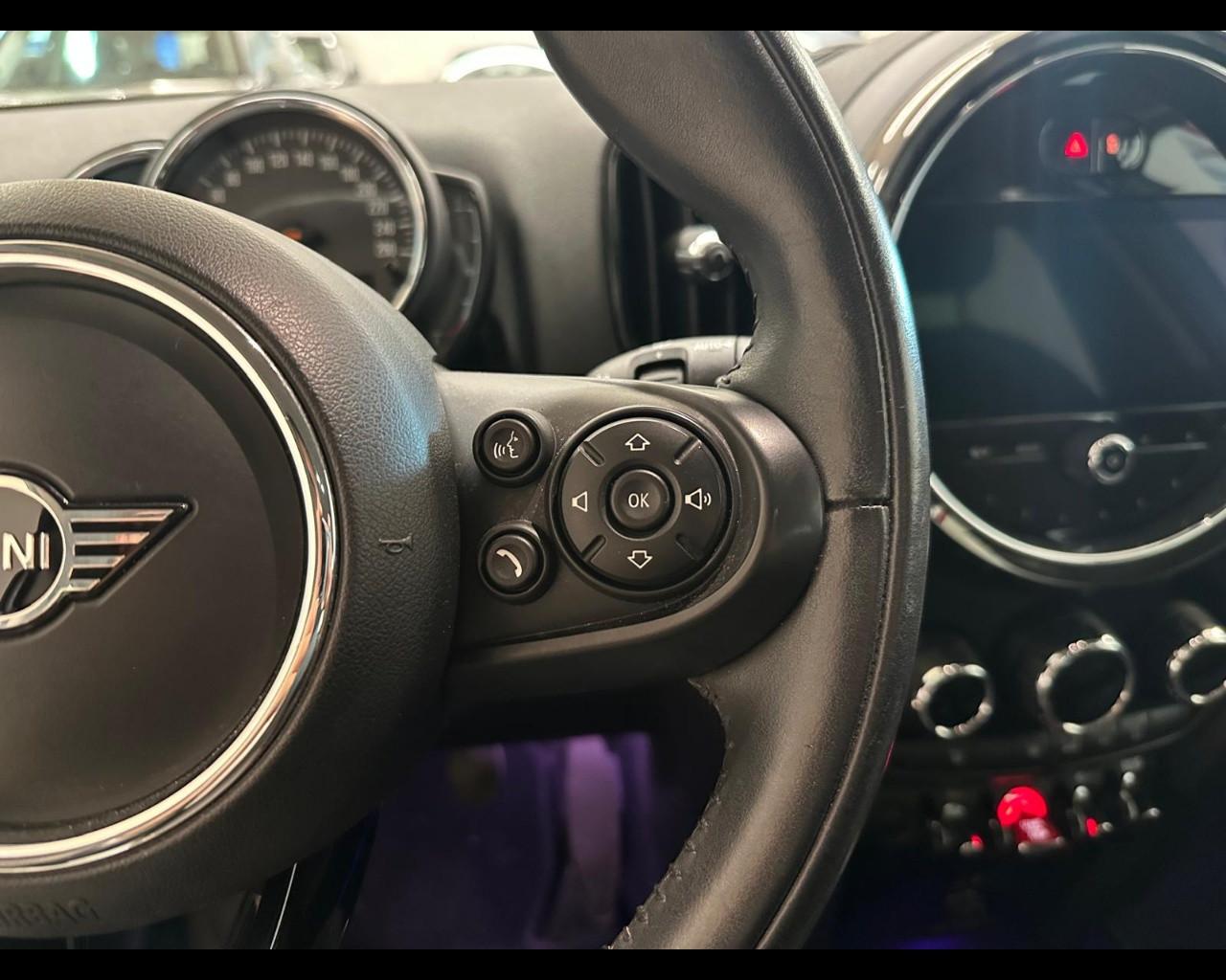 MINI Mini Countrym.(F60) - Mini 1.5 Cooper Hype Countryman