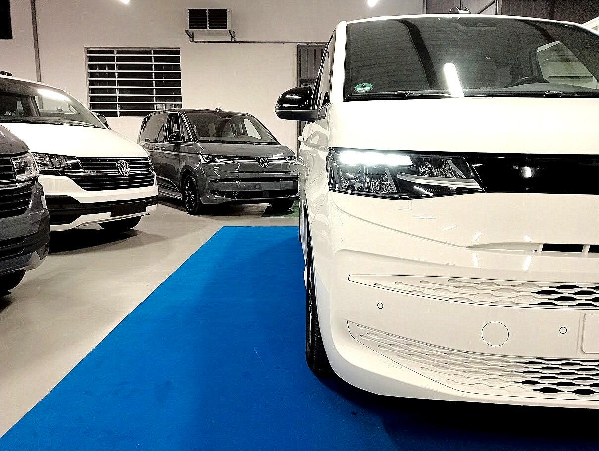 Volkswagen T7 Multivan TDI 150cv DSG 6P *IVA COMPRESA*