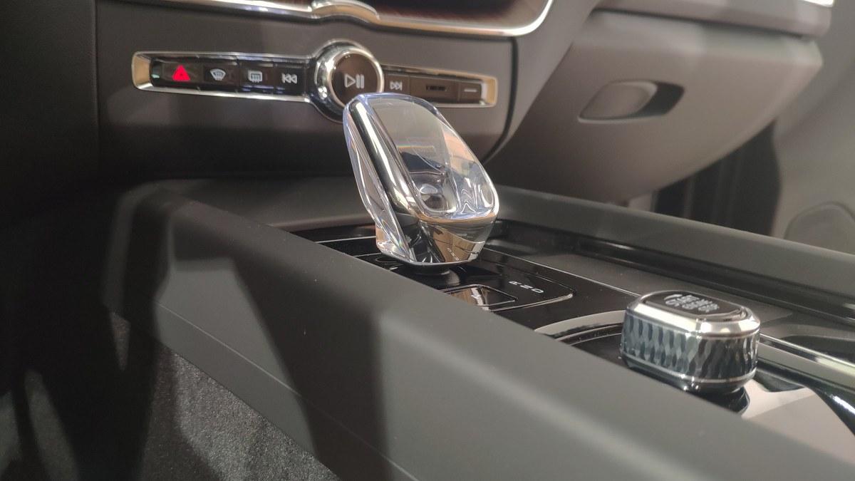 VOLVO Xc60 T6 Plug-In Hybrid Awd Automatico Ultra Dark