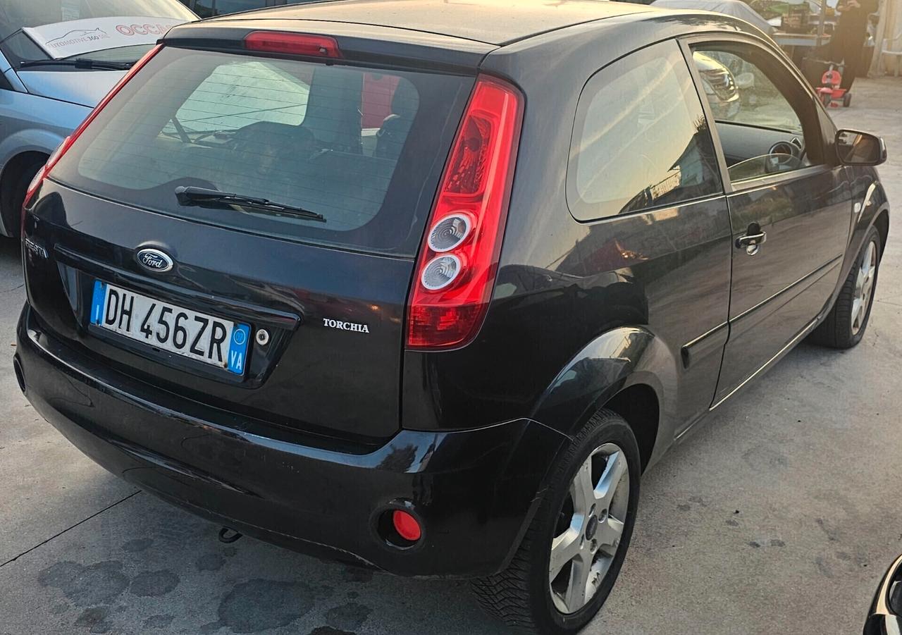 Ford Fiesta 1.4 GUIDABILE DA NEOPATENTATI