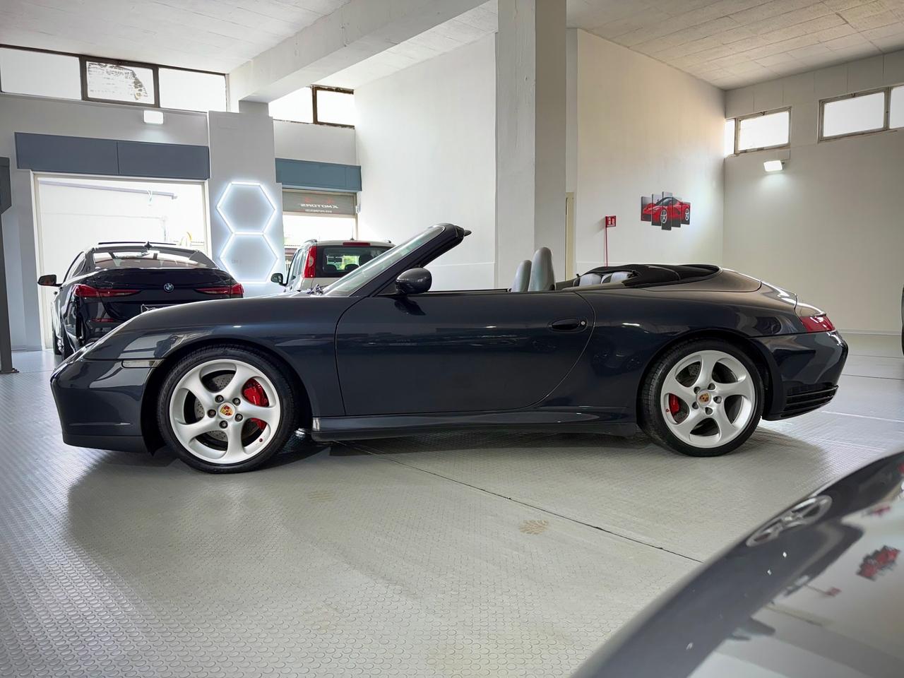 Porsche 911 Carrera 4S cat Cabriolet