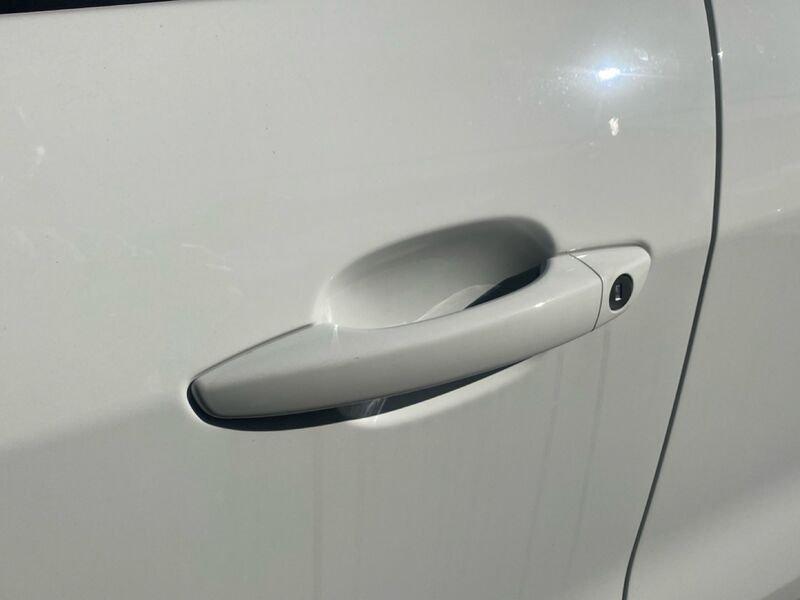 Jeep Avenger e-Hybrid 1.2 MHEV e-Hybrid Turbo Summit