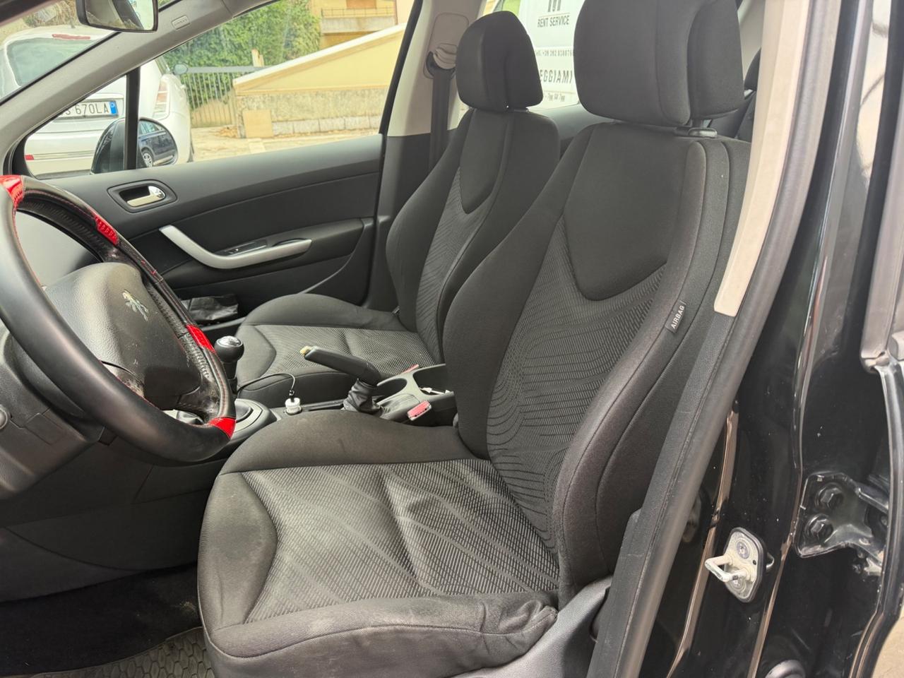 Peugeot 308 1.6 HDi 90CV 5p. Premium