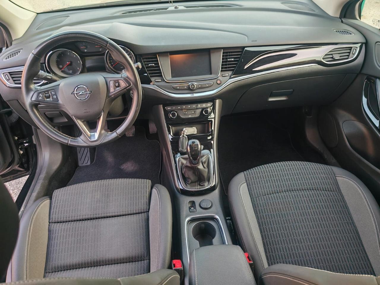 Opel Astra 1.5 CDTI 105 CV S&S Business Elegance