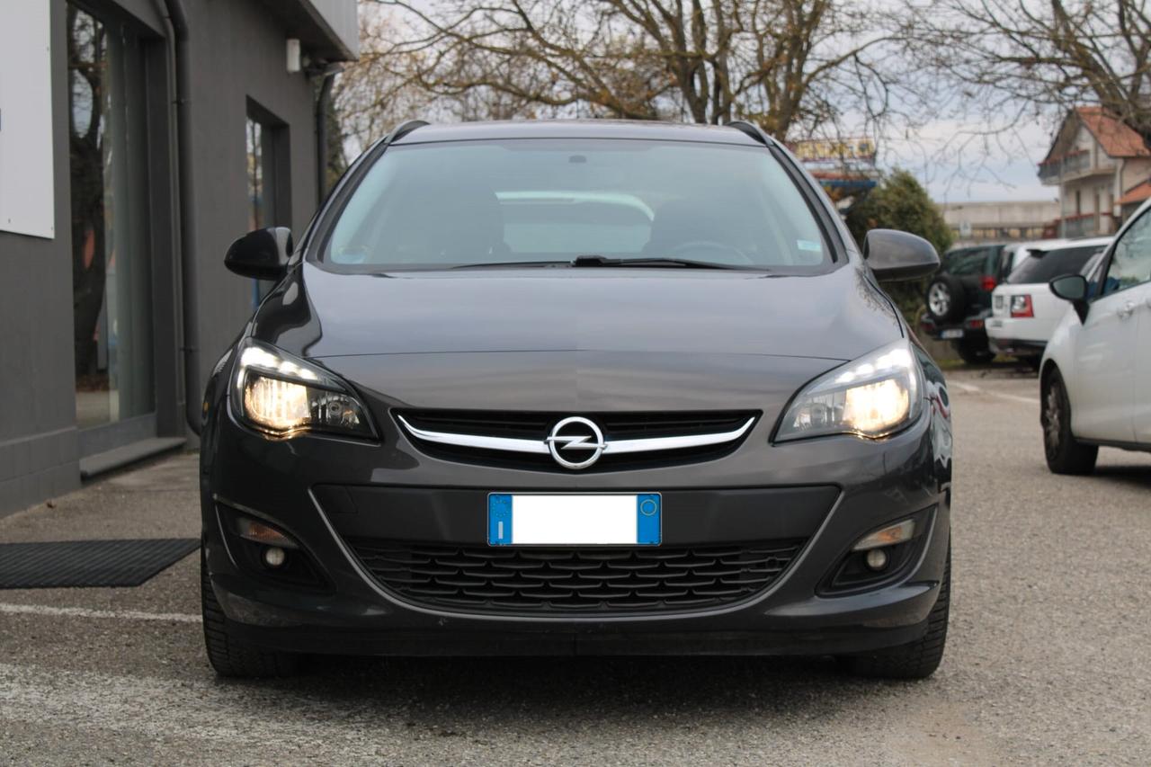 Opel Astra 1.7 CDTI 110CV Sports Tourer Cosmo