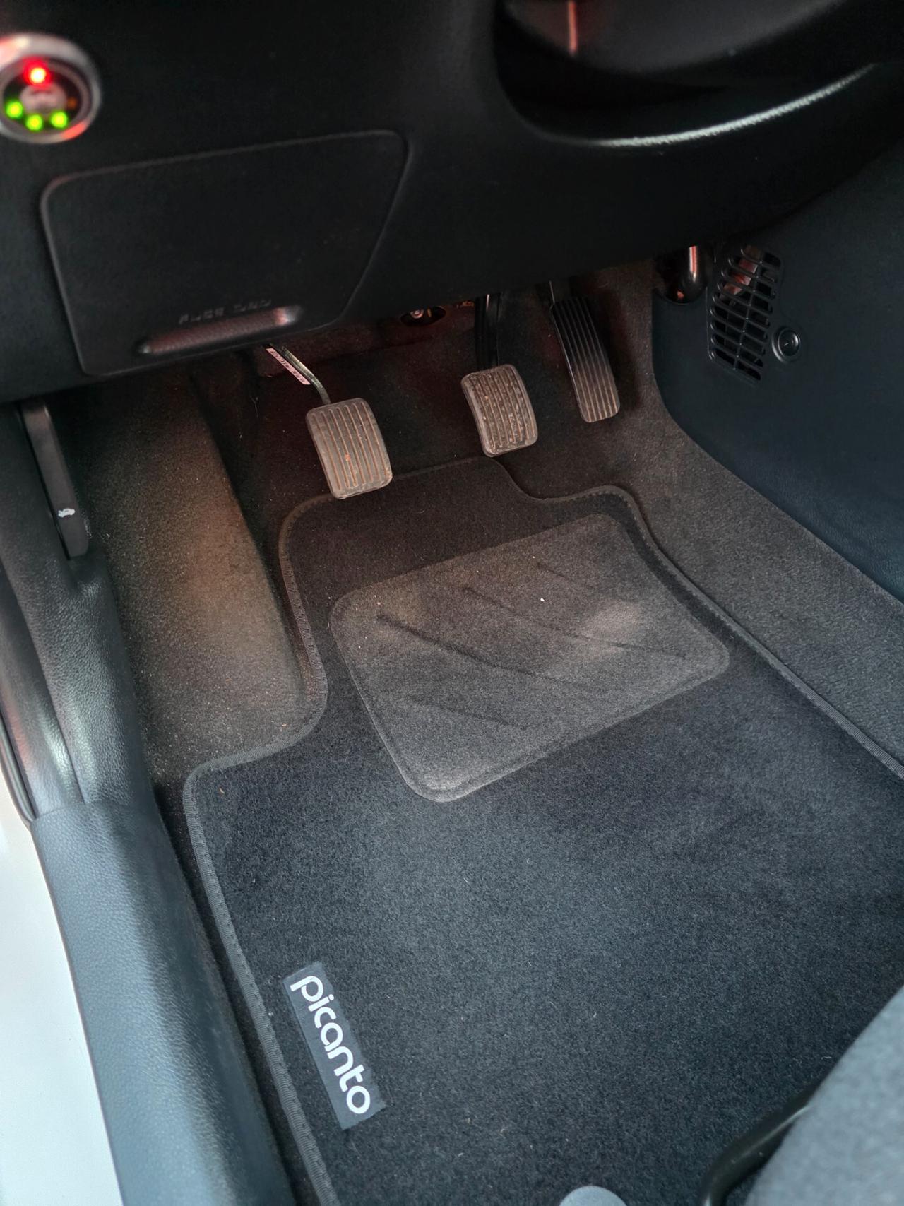 Kia Picanto 1.0 12V GPL 5 porte Urban Uniproprietario