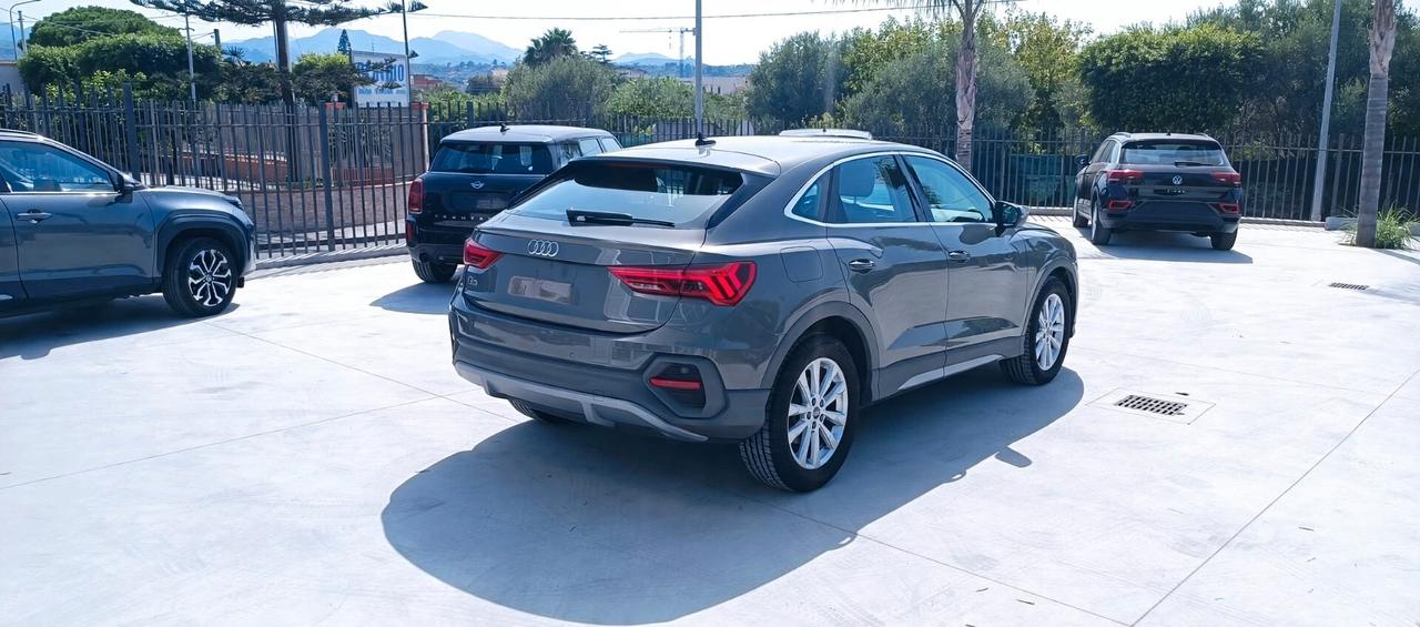 Audi Q3 SPB 35 TDI S tronic Business Plus
