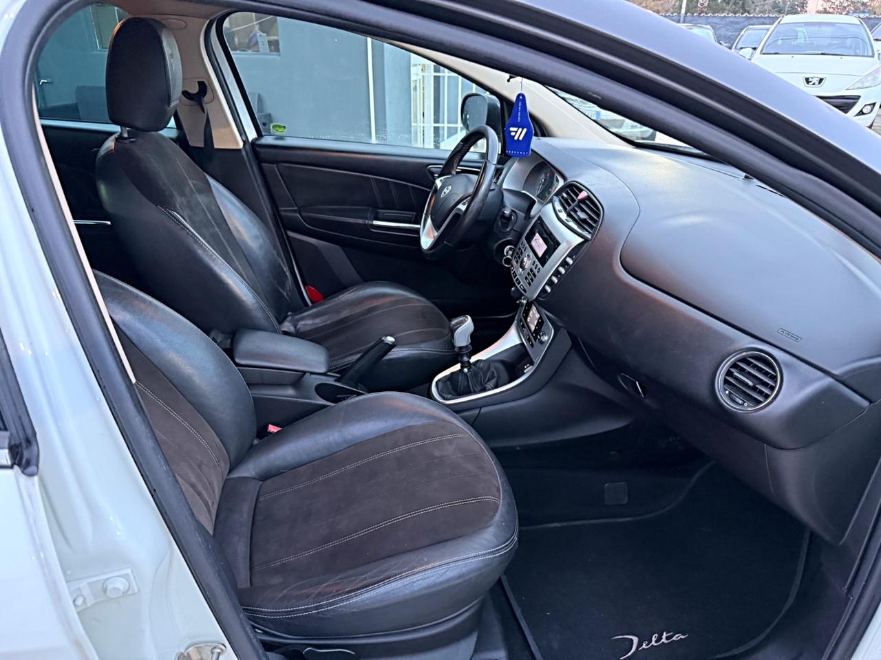 Lancia Delta 1.6 MJT DPF Platino Garanzia 12 Mesi