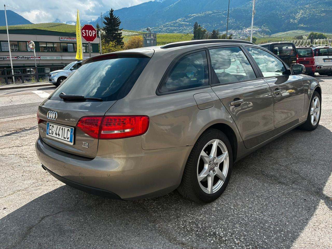 AUDI A4 4x4 AVANT 2.0 TDI 143CV QUATTRO MANUALE