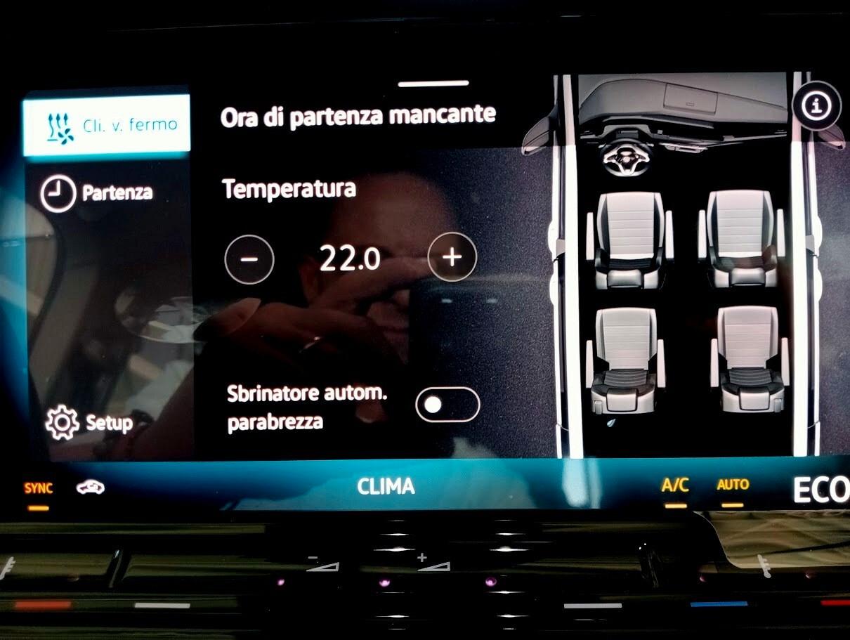 Volkswagen T7 Multivan 1.5 PHEV 4motion 245cv IQ LED GANCIO 360° FULL