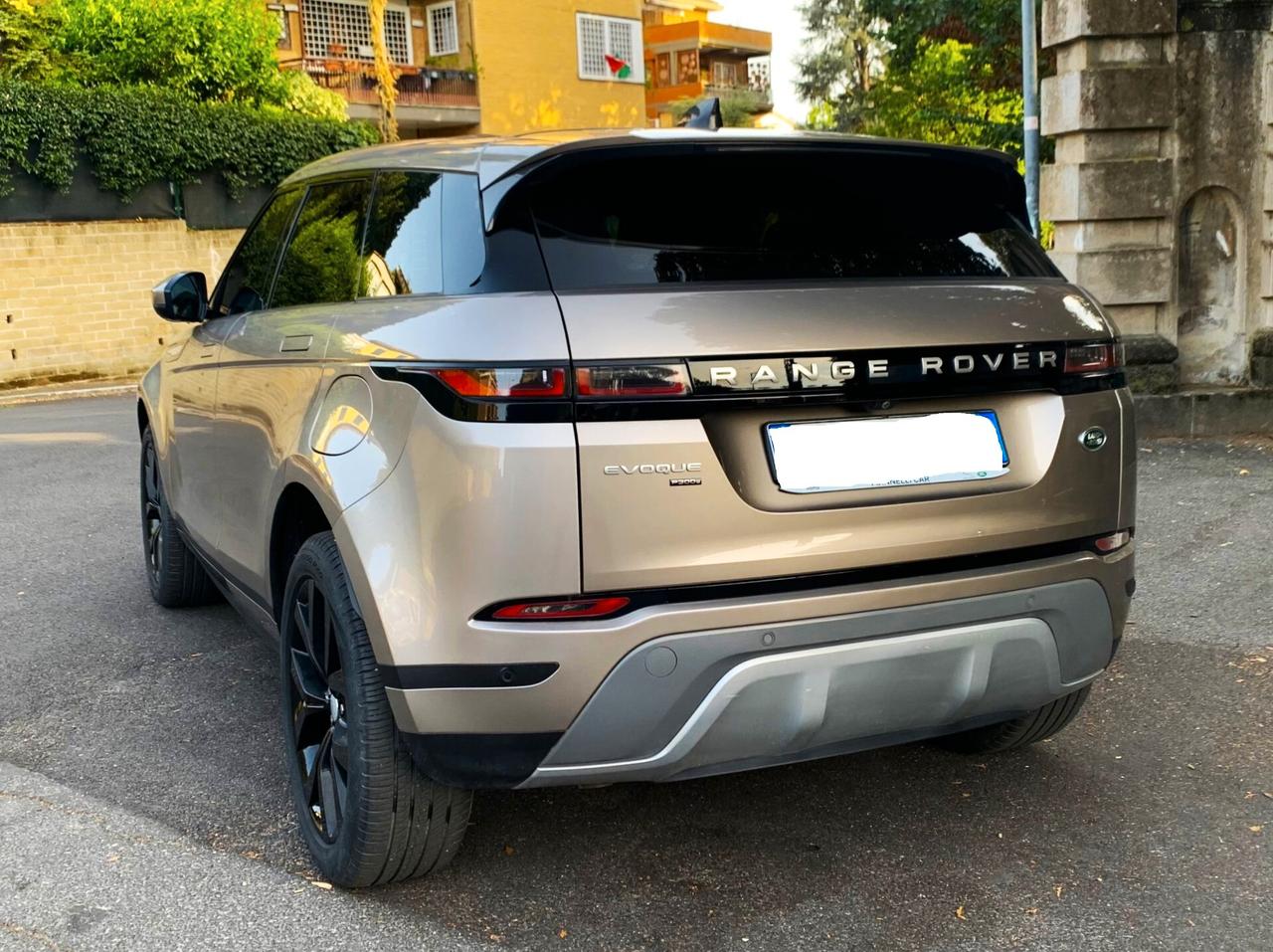 Evoque 1.5 i3 PHEV 300CV AWD autobiographi KM42900