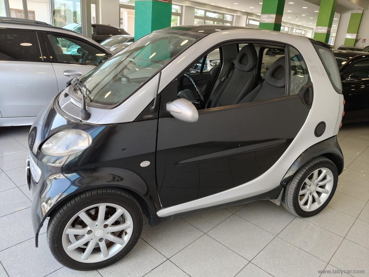SMART fortwo coupé pure cdi