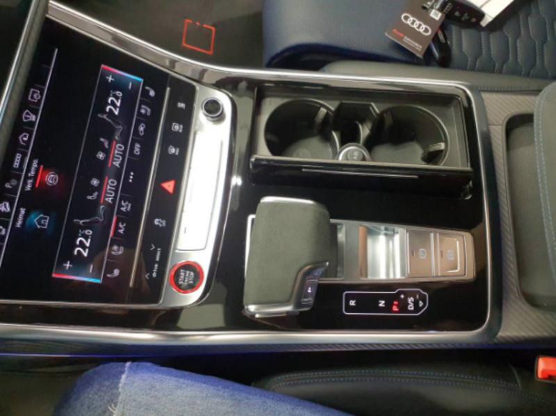 Audi Q8 RS Q8 TFSI V8 quattro tiptronic Performance