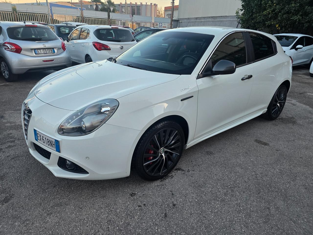 Alfa Romeo Giulietta 1.6 JTDm-2 105 CV Exclusive Quadrifoglio Verde QV-line