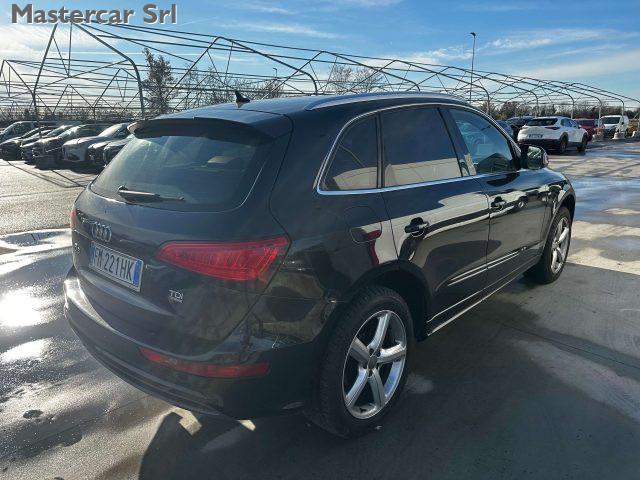 AUDI Q5 Q5 I 2013 2.0 tdi quattro 177cv s-tronic FM221HK