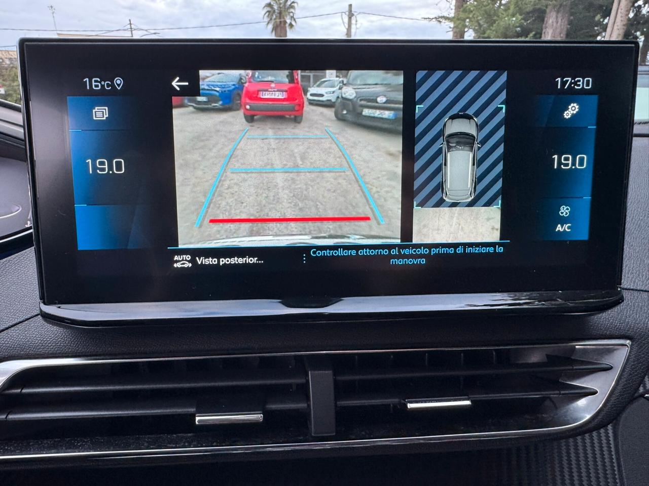 Peugeot 3008 BlueHDi 130 S&S EAT8 Allure