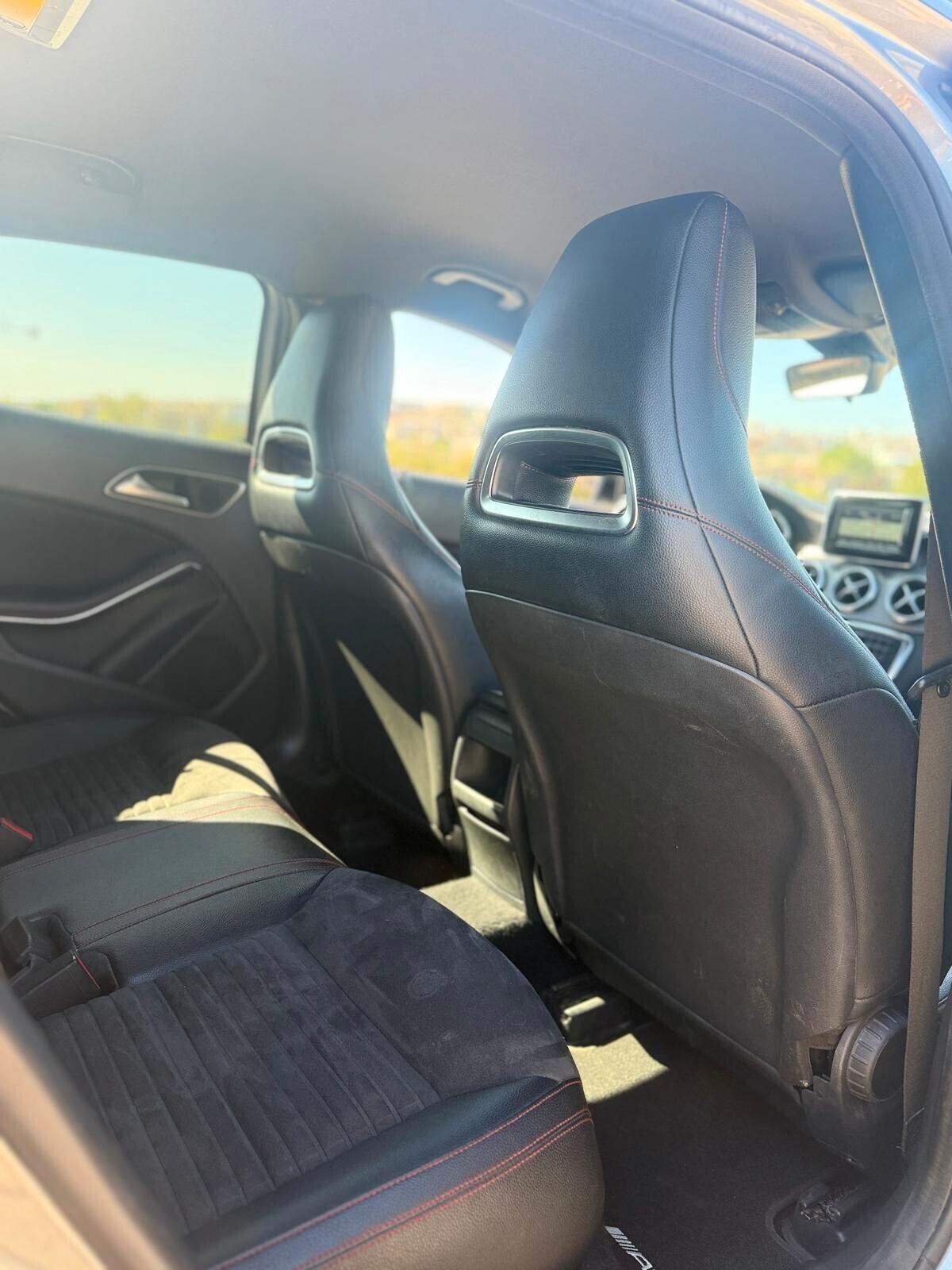 Mercedes-benz GLA 200 Premium AMG 2.2 CDI 136cv