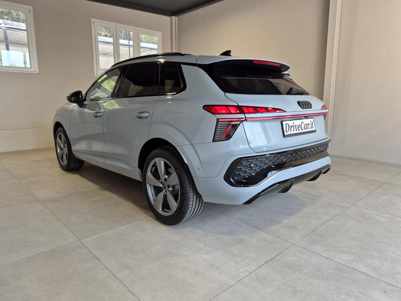 Audi Q3 TDI S LINE EDITION 150CV S-TRONIC *NUOVO MODELLO* TETTO LED PLUS CARPLAY RETROCAM. WIRELESS V. PRIVACY