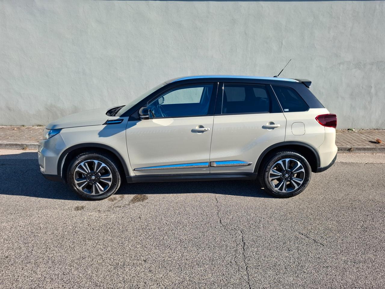 Suzuki Vitara 1.4 Hybrid 4WD AllGrip Top