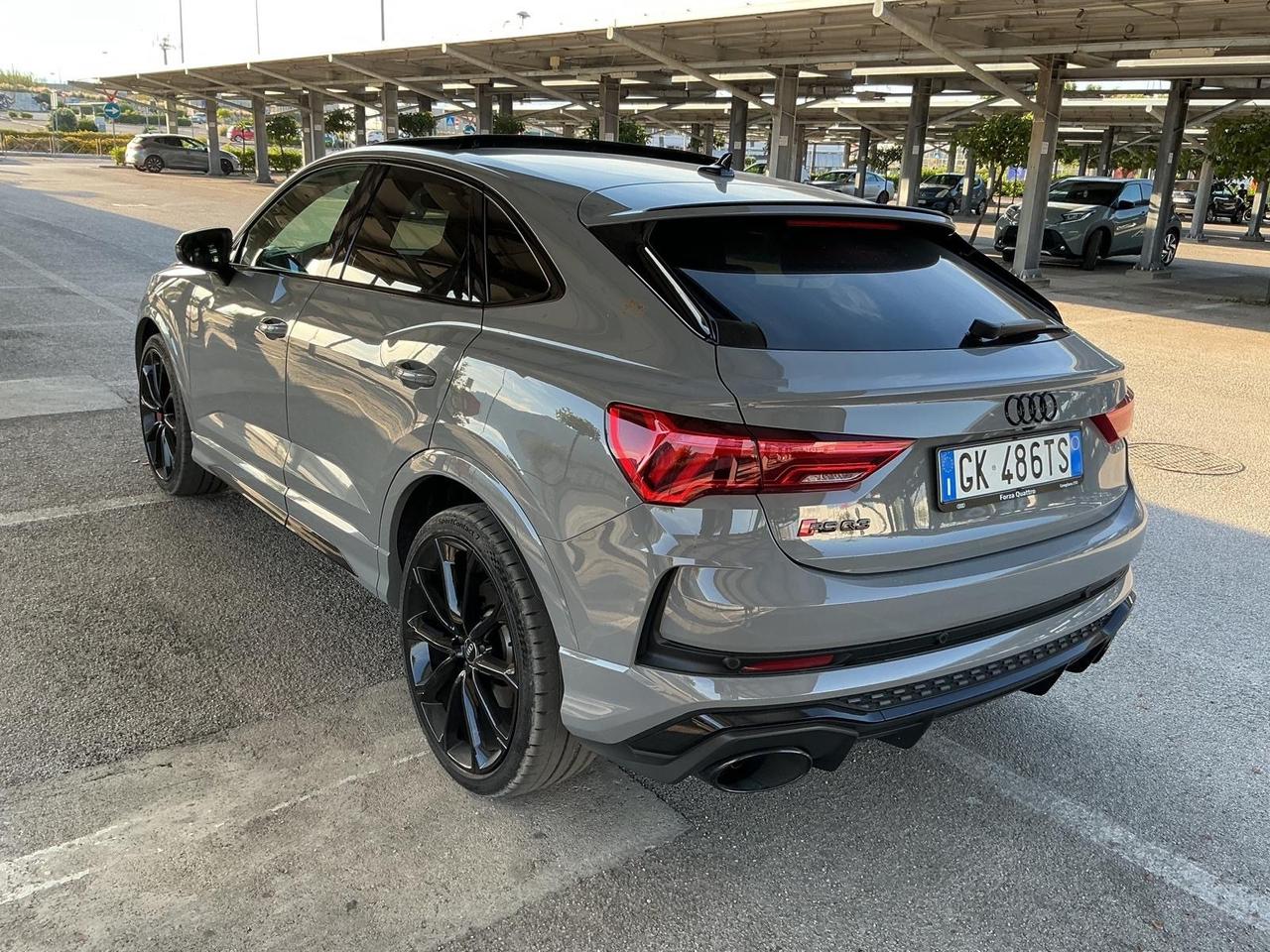 Audi Q3 RS SPB quattro S tronic