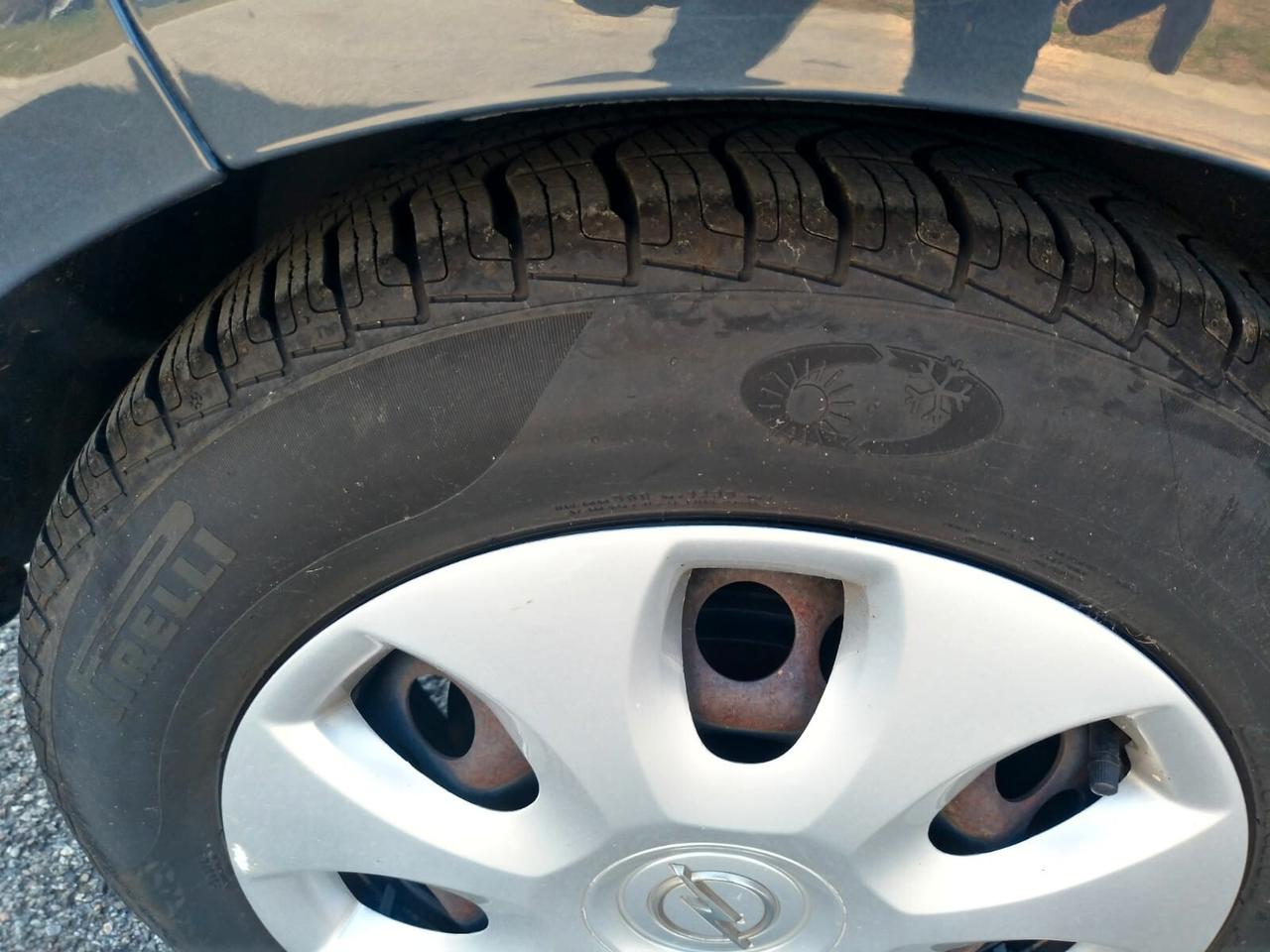 Opel Corsa 1.2 80CV 5 porte GPL-TECH Club