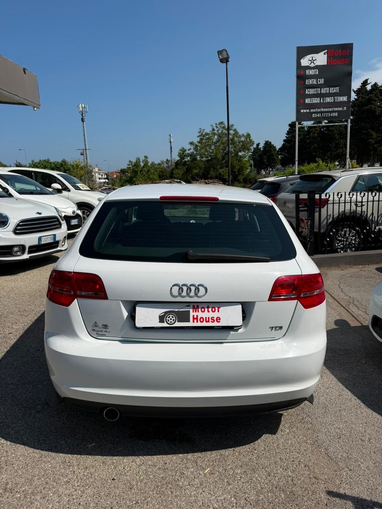 Audi A3 SPB 1.6 TDI 105 CV CR Ambiente