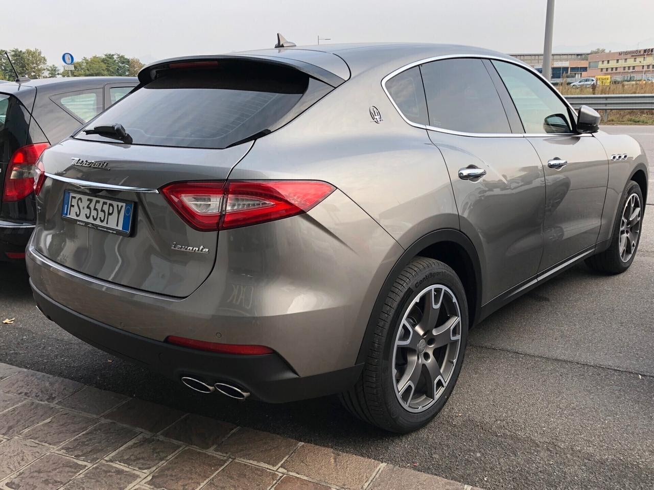 Maserati Levante V6 Diesel 275 CV AWD Granlusso