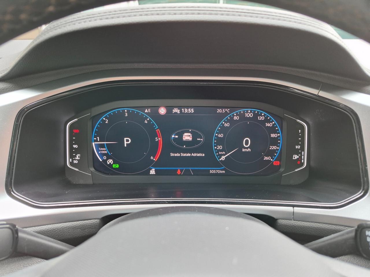 Volkswagen T-Roc 2.0 tdi DSG APPLE CARPLAY + ANDROID AUTO COCKPIT RETROCAMERA ACC LED