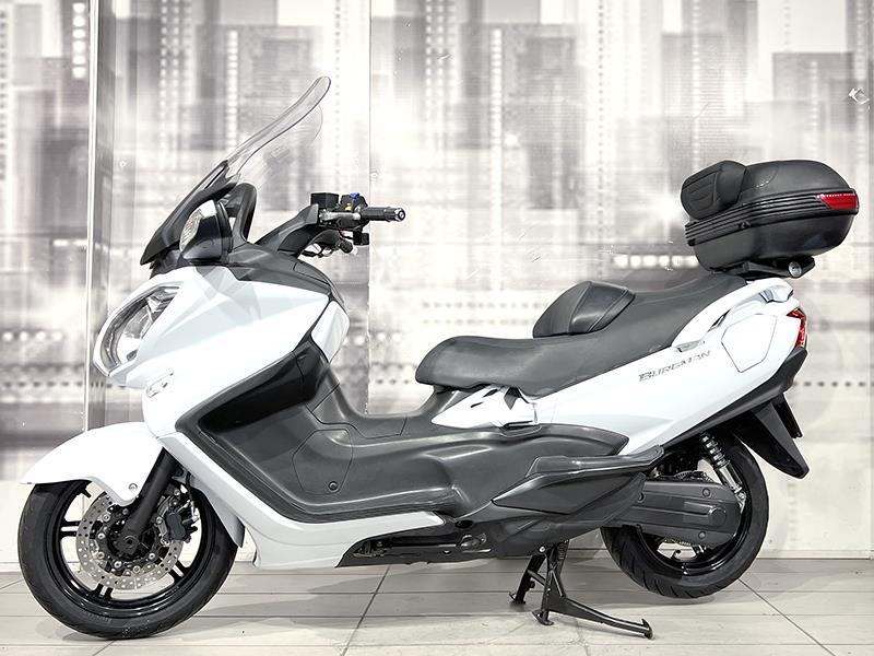 Suzuki Burgman 650 Executive