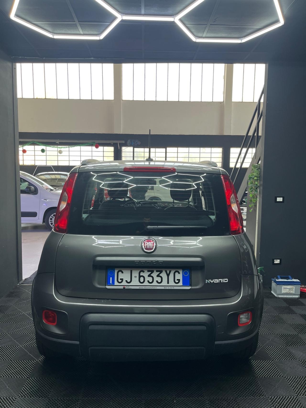 VENDO FIAT PANDA 1.0 FireFly Hybrid 70 CV – Anno 2022