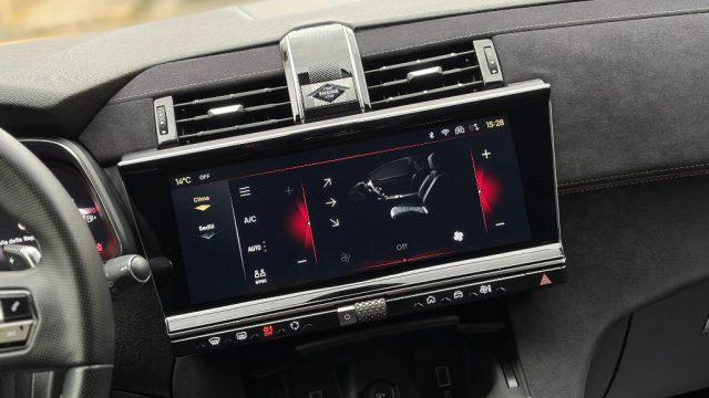 DS AUTOMOBILES DS 7 BlueHDi 130 Aut. Performance Line