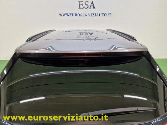 PEUGEOT 2008 BlueHDi 110 S&S Allure