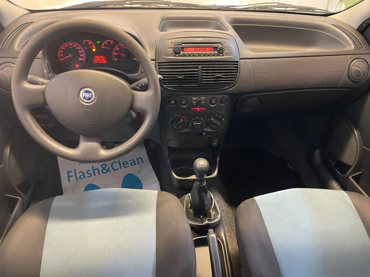 Fiat Punto 1.2 5p Dynamic TENUTA BENE TAGLIANDATA NEOPATENTATI