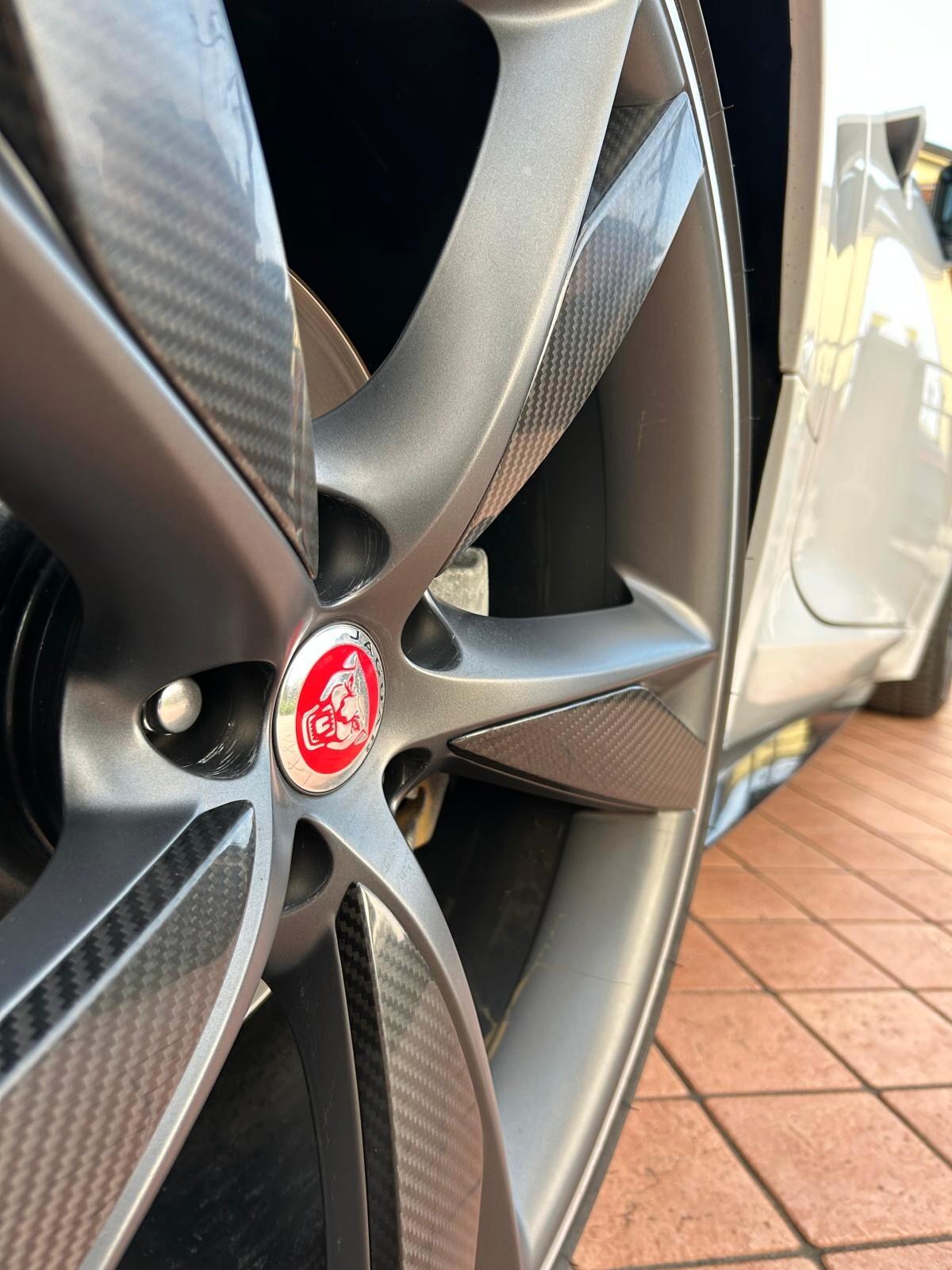 Jaguar F-Type 2.0 i4 RWD 300 CV aut. Coupé R-DYNAMIC