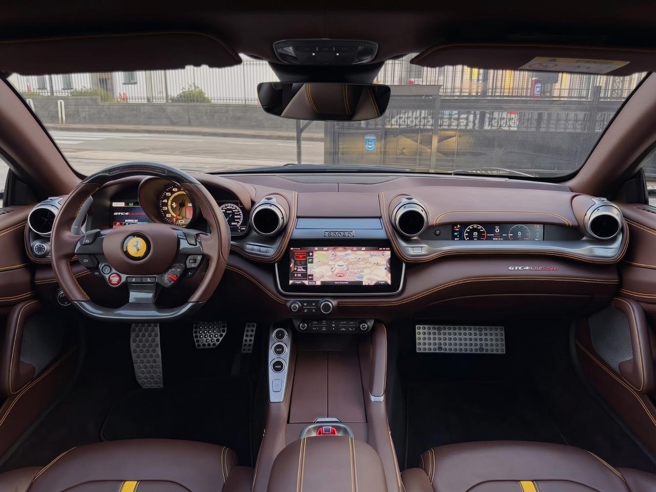 Ferrari GTC4 Lusso 6.3 DCT V12 689CV LIFT CARBONIO