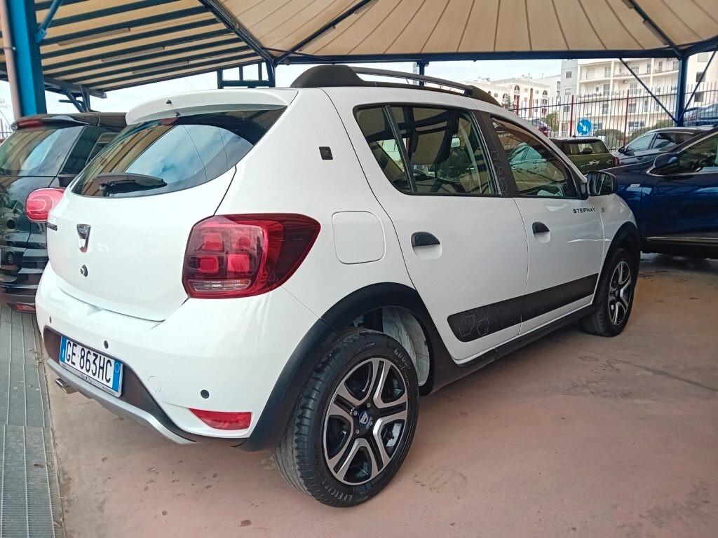 Dacia Sandero Stepway 1.0 Benz/GPL 100CV