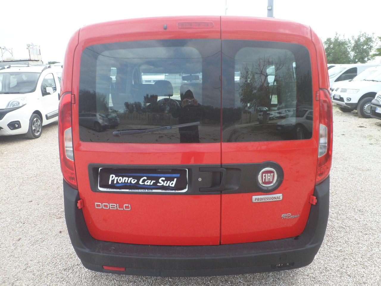 Fiat Doblo 5 posti autocarro