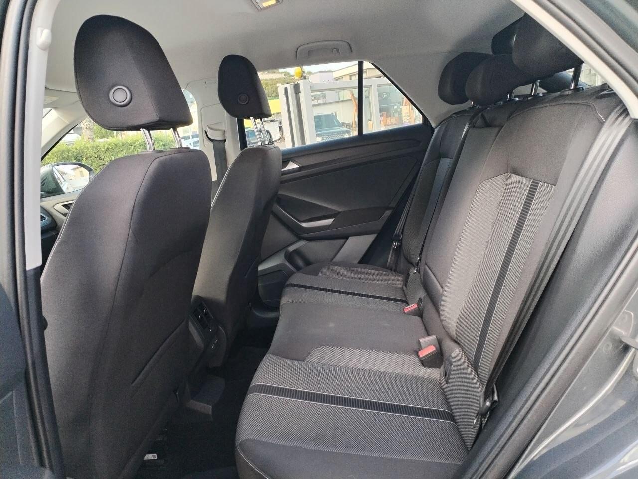Volkswagen T-Roc 1.0 TSI Edition Plus 110 CV
