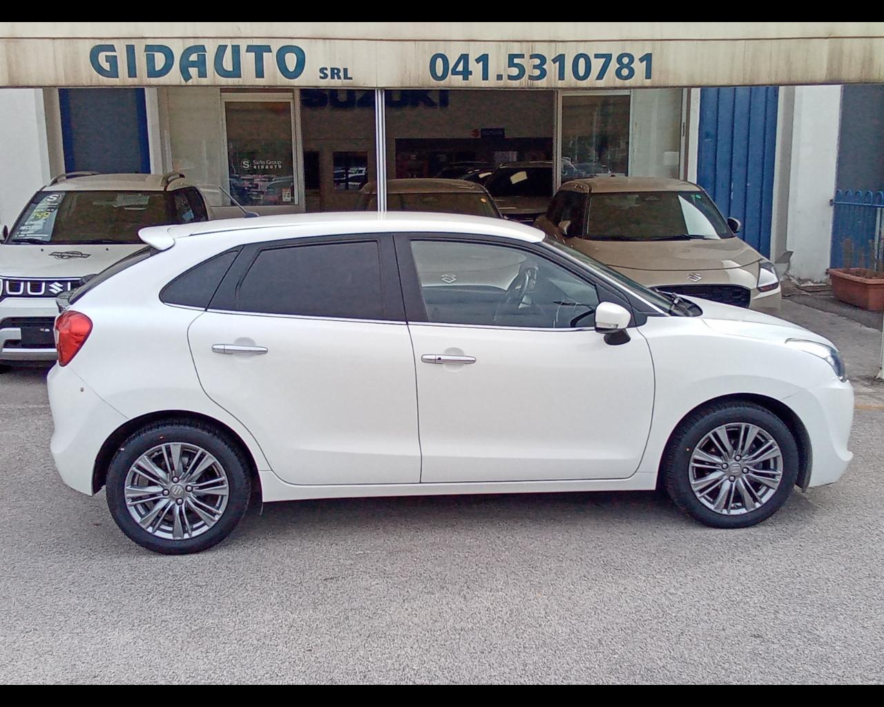 SUZUKI Baleno (2016) - Baleno 1.2 Hybrid Top