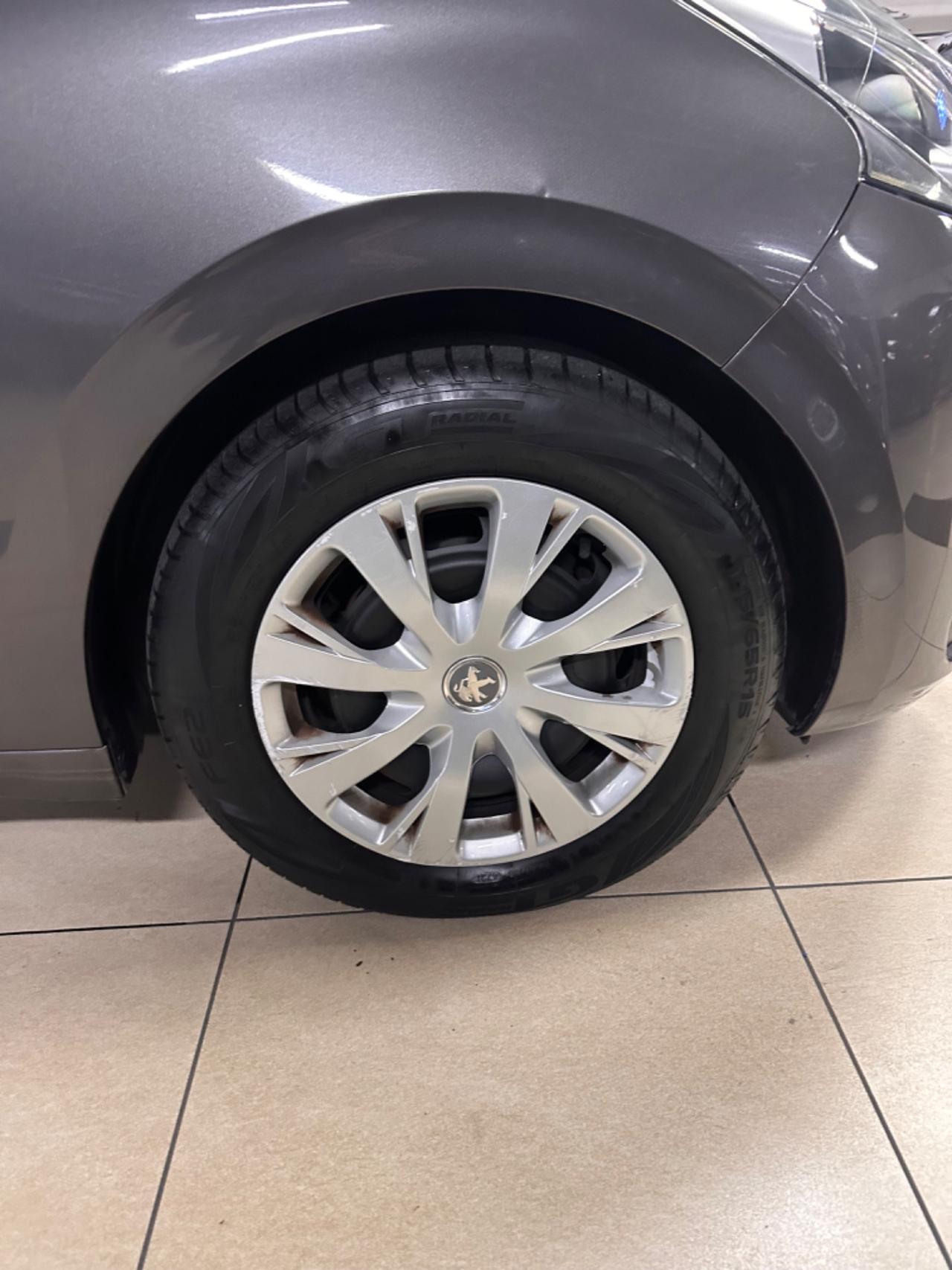 Peugeot 208 BlueHDi 75 5 porte Allure KM78.000