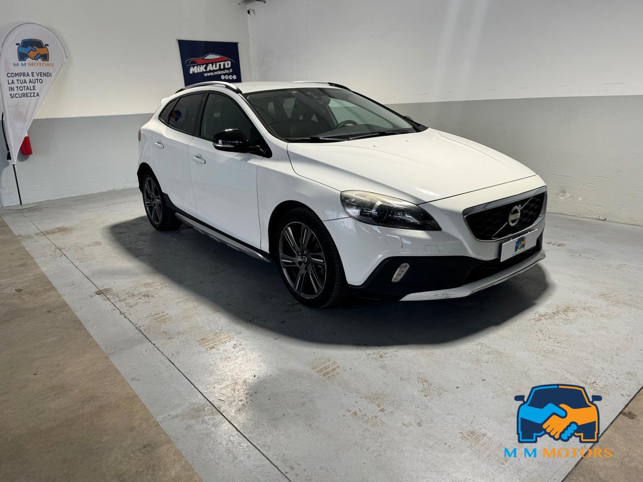 Volvo V40 Cross Country 2.0 d3 Summum s/b-xeno geartronic